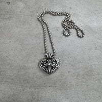 A&G VINTAGE HEART PENDANT