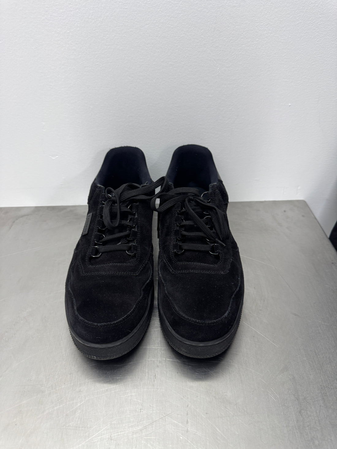 LOUIS VUITTON EMPLOYEE EXCLUSIVE BLACK SUEDE TRAINER