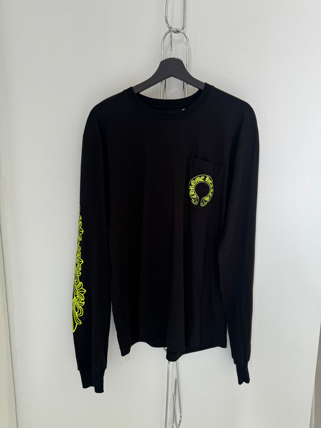 CHROME HEARTS NEON HORSESHOE LONG SLEEVE