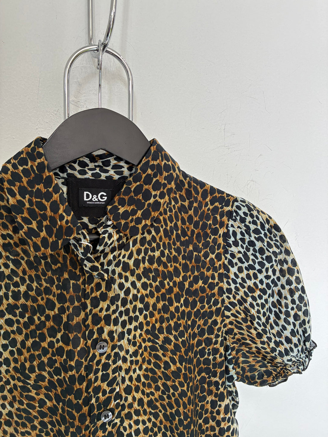 VINTAGE DOLCE & GABBANA PUFF SLEEVE LEOPARD PRINT BLOUSE