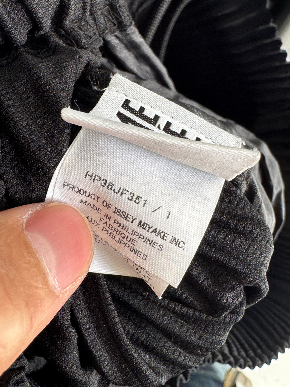 ISSEY MIYAKE HOMME PLISSE PLEATED BALLOON PANTS