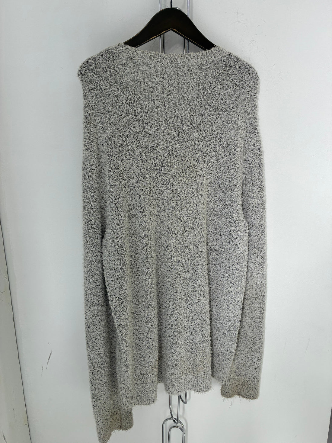 MAISON MARGIELA BOUCLE
SWEATER