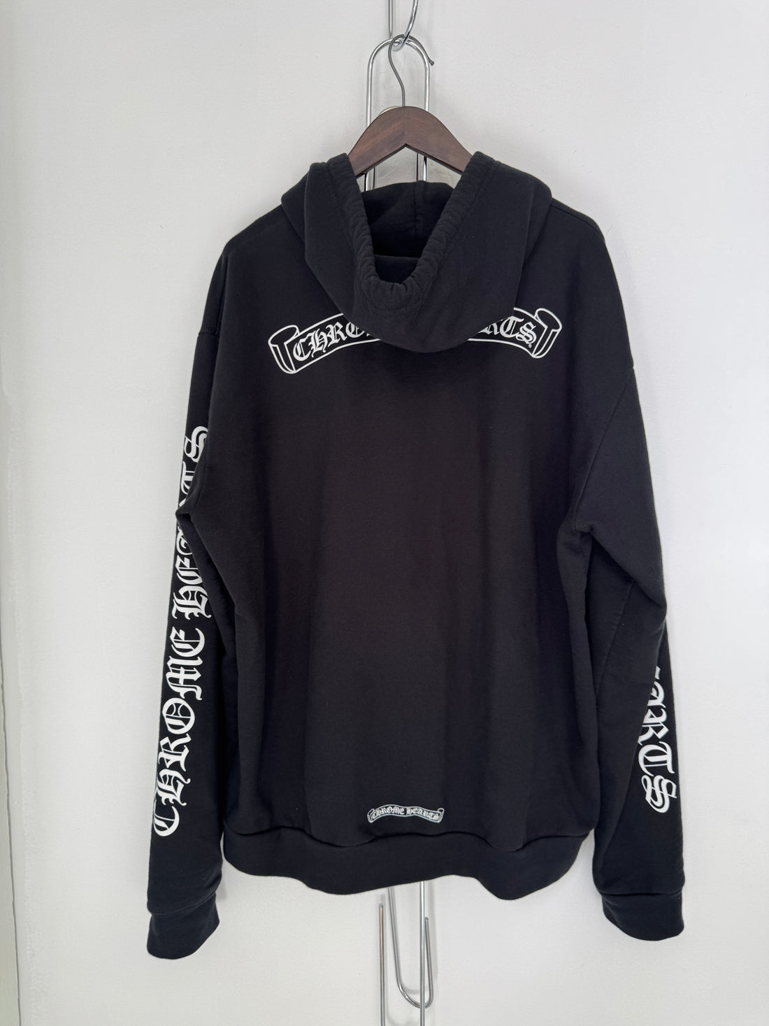 CHROME HEARTS SCROLL LOGO HOODIE