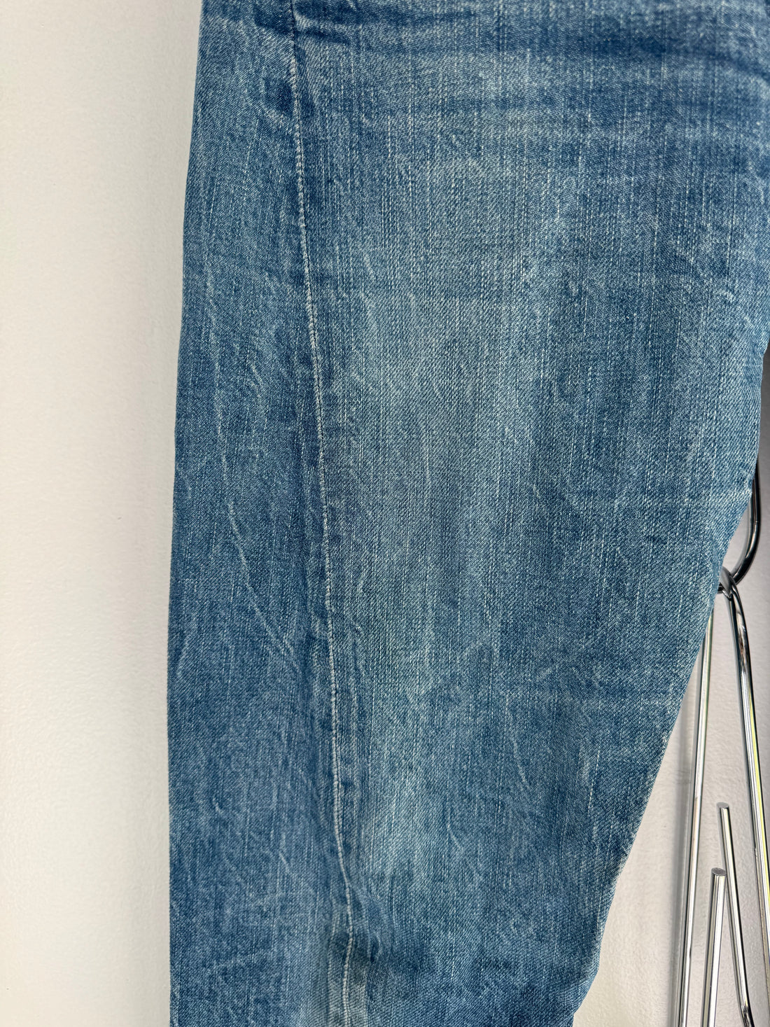 LEVI’S ENGINEERED DOUBLE POCKET JEANS SIZE 28
