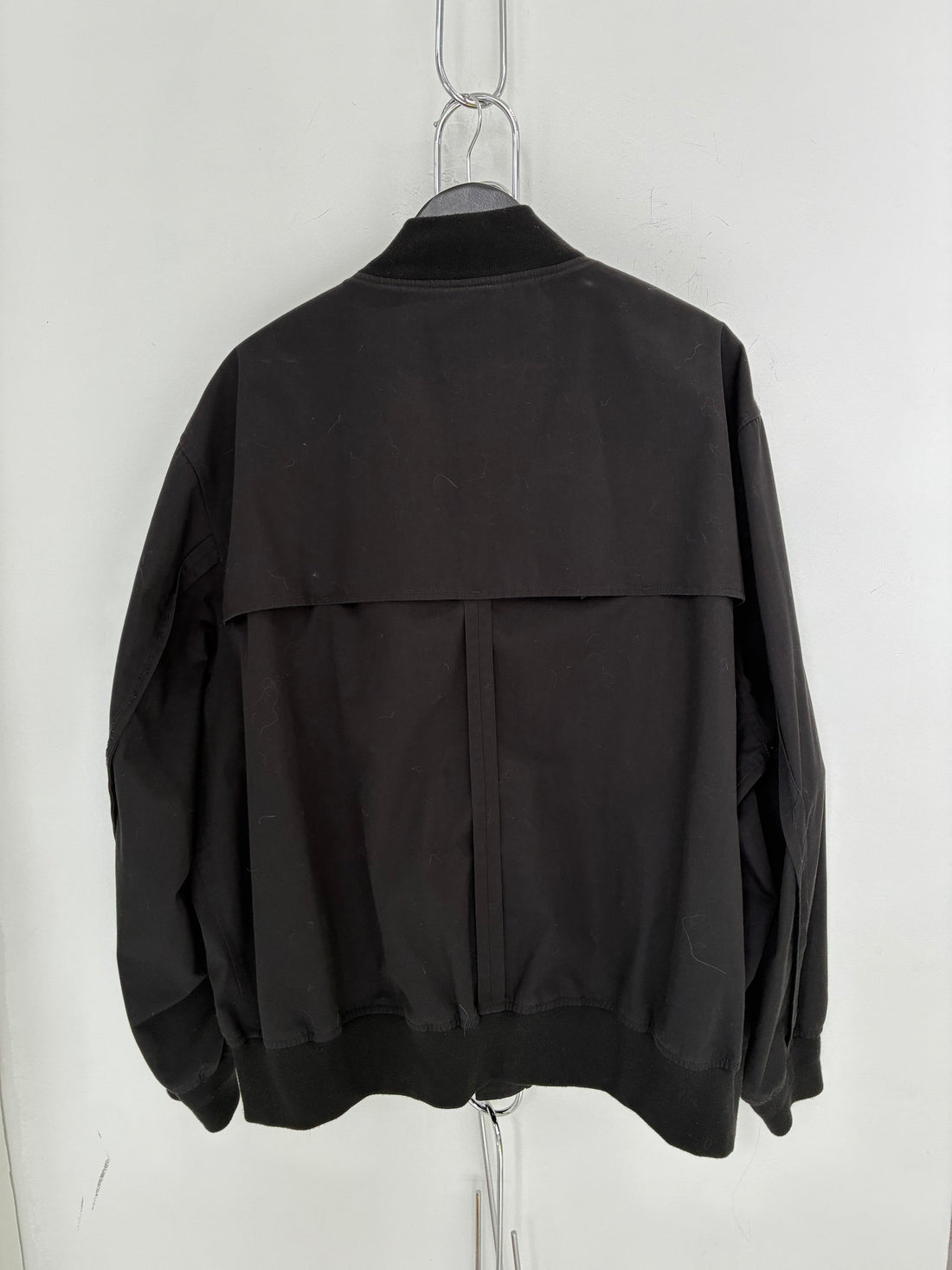 UNDERCOVER GU KOSMIK NOISE BOMBER JACKET
