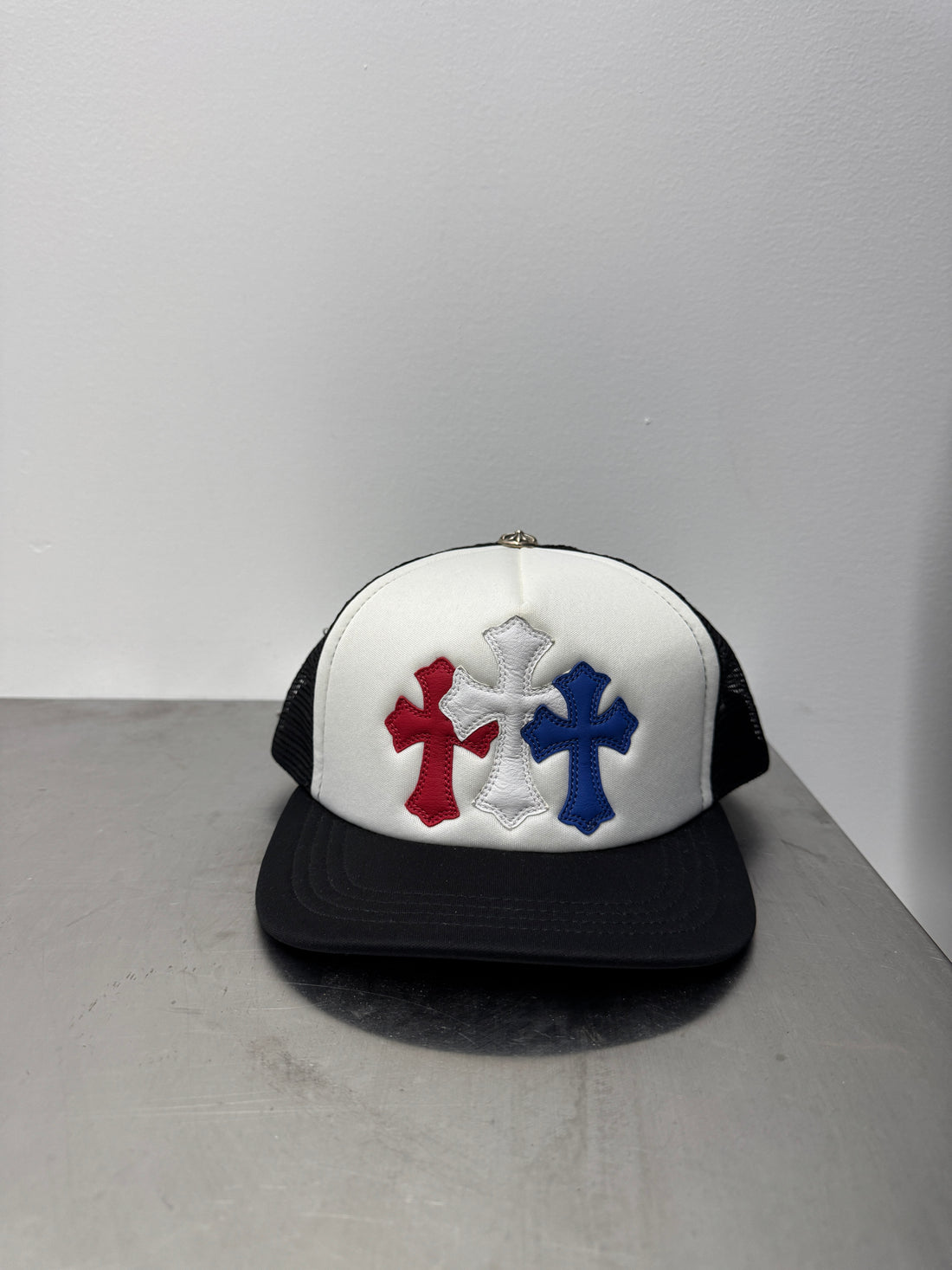 CHROME HEARTS USA TRIPLE CROSS TRUCKER HAT