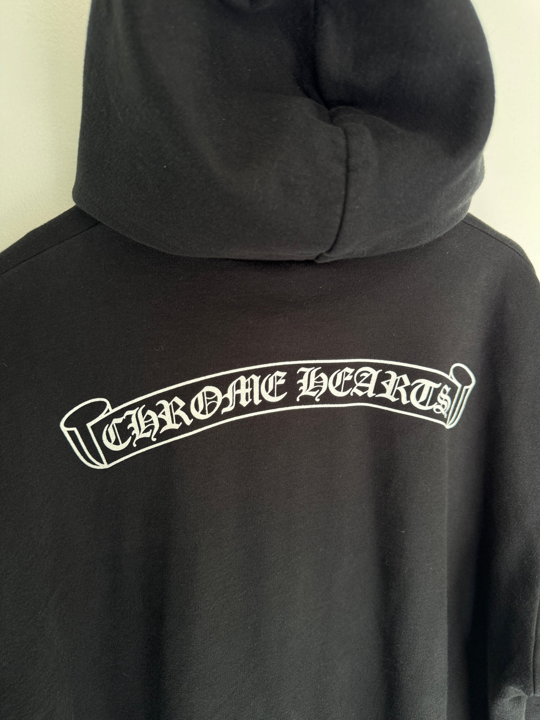 CHROME HEARTS SCROLL LOGO HOODIE