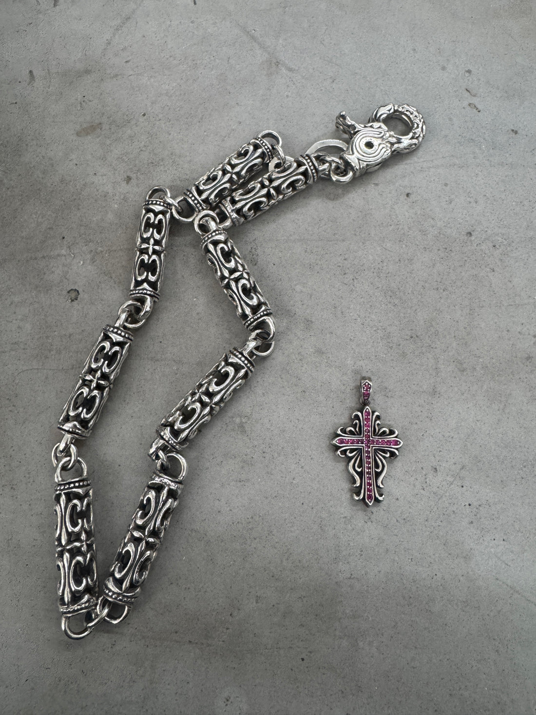 A&G CELTIC ROLLER WALLET CHAIN