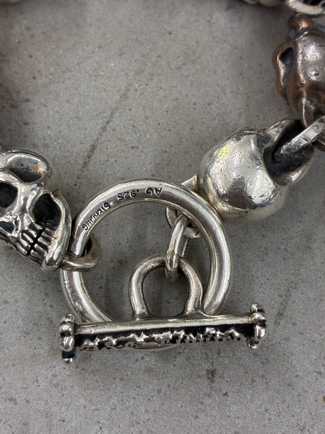 A&G ROCK VINTAGE 90S SKULL BRACELET