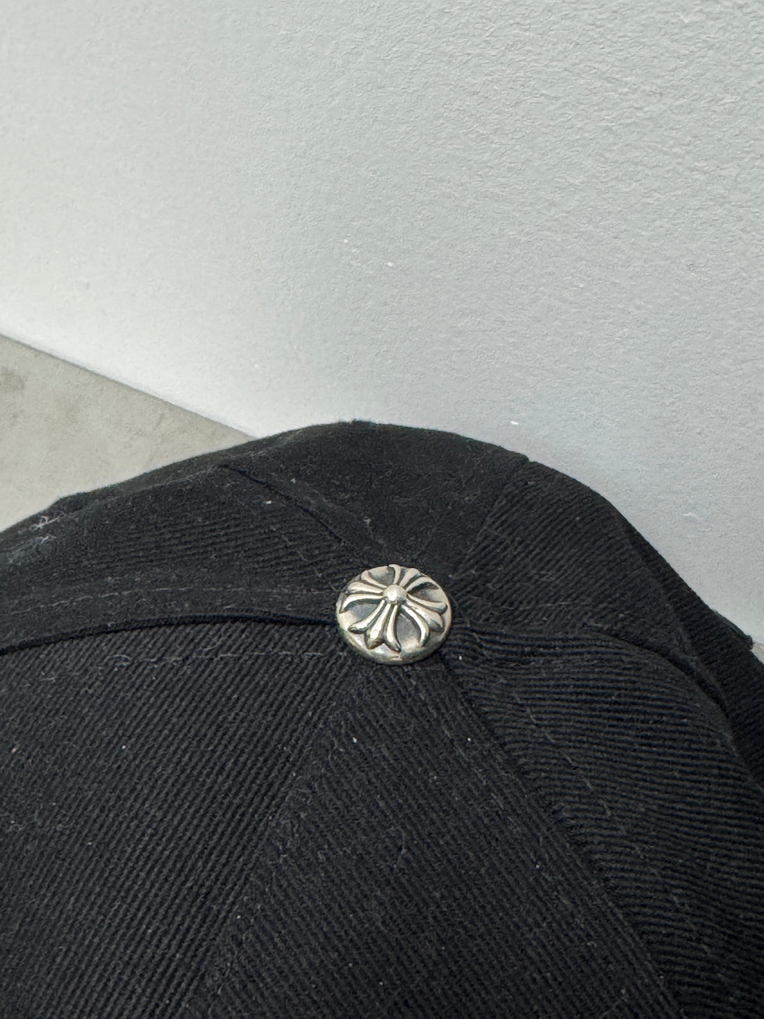 CHROME HEARTS DAGGER VINE HAT