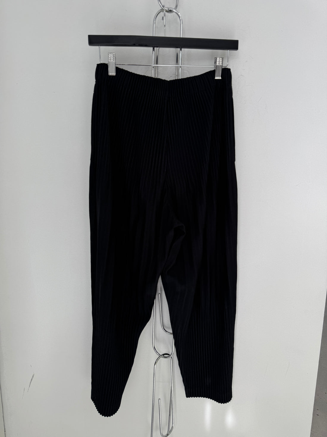 ISSEY MIYAKE HOMME PLISSE PLEATED BALLOON PANTS