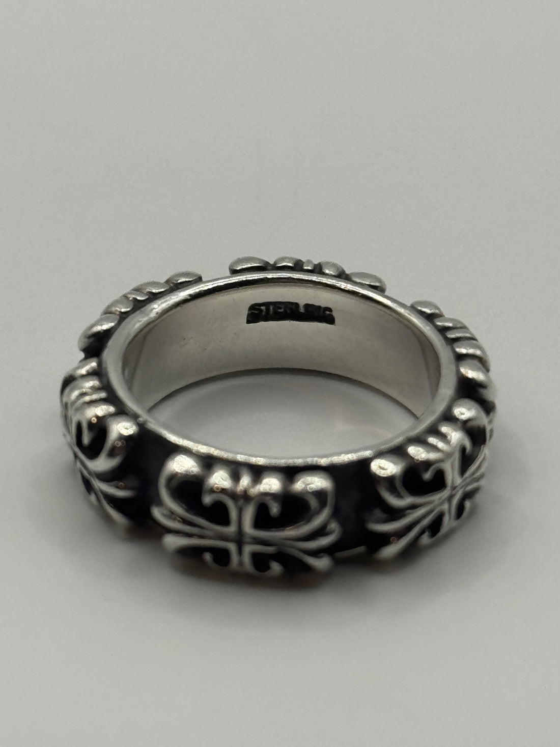 A&G ROCK FLORAL LOGO RING
