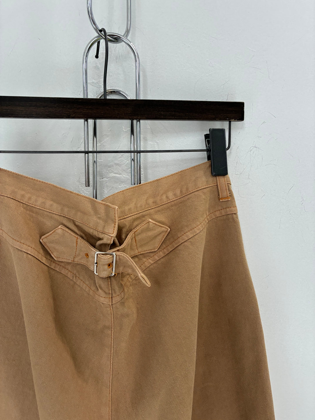 2011 TRICOT COMME DES CARGCONS CINCH BACK JEANS