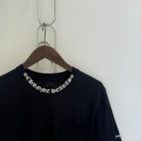 CHROME HEARTS NECK LOGO POCKET TEE