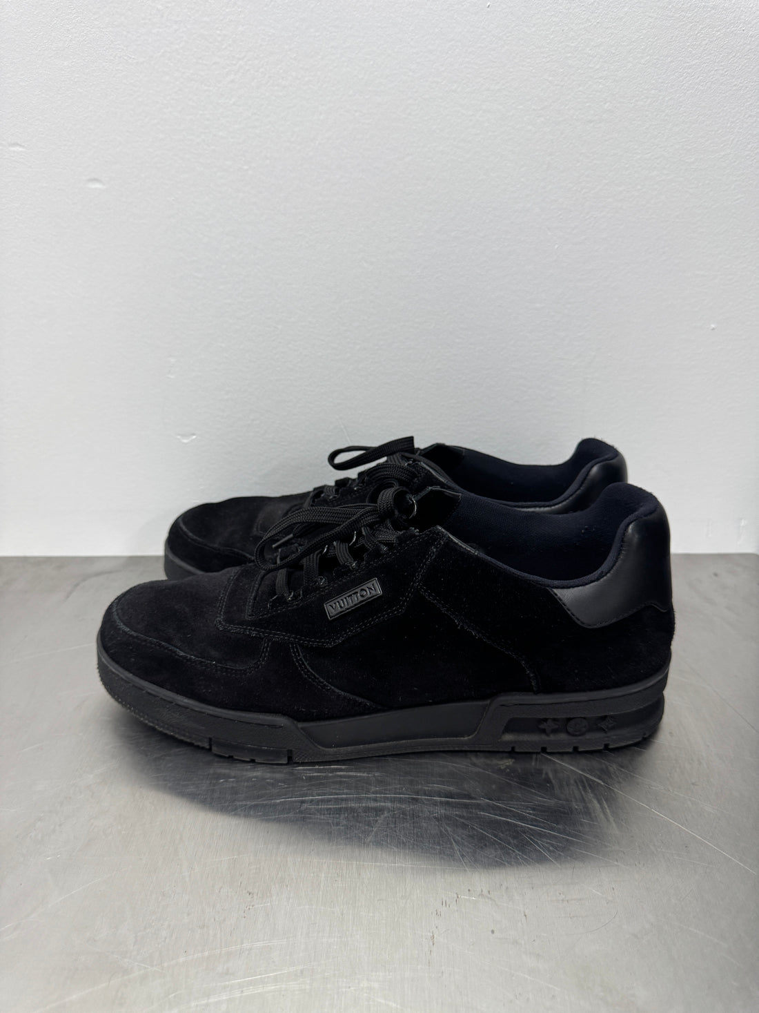 LOUIS VUITTON EMPLOYEE EXCLUSIVE BLACK SUEDE TRAINER