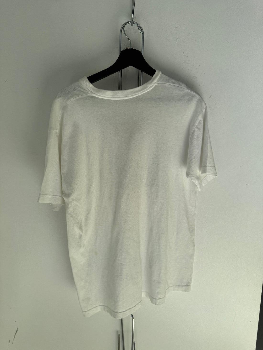 2000’S PERFECT BLUE SHIRT SIGNED BY ORIGINAL AUTHOR