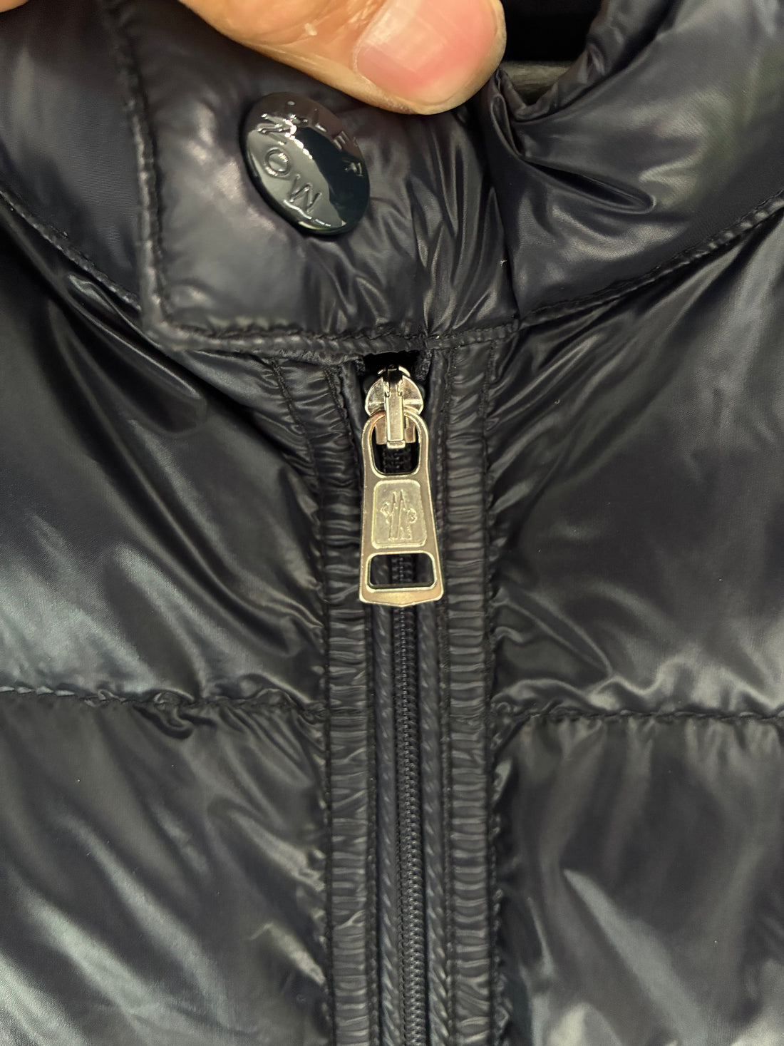 MONCLER NAVY PACKABLE PUFFER JACKET