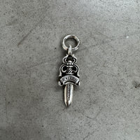 CHROME HEARTS NO.5 DAGGER PENDANT