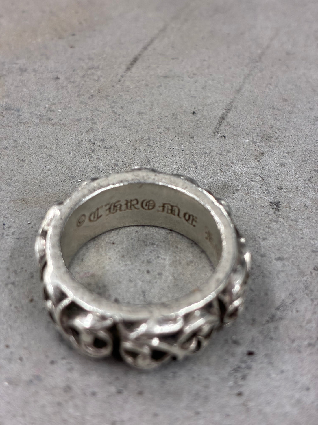 CHROME HEARTS ETERNITY BAND RING