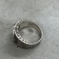 GUCCI ARABESQUE INTERLOCKING G RING