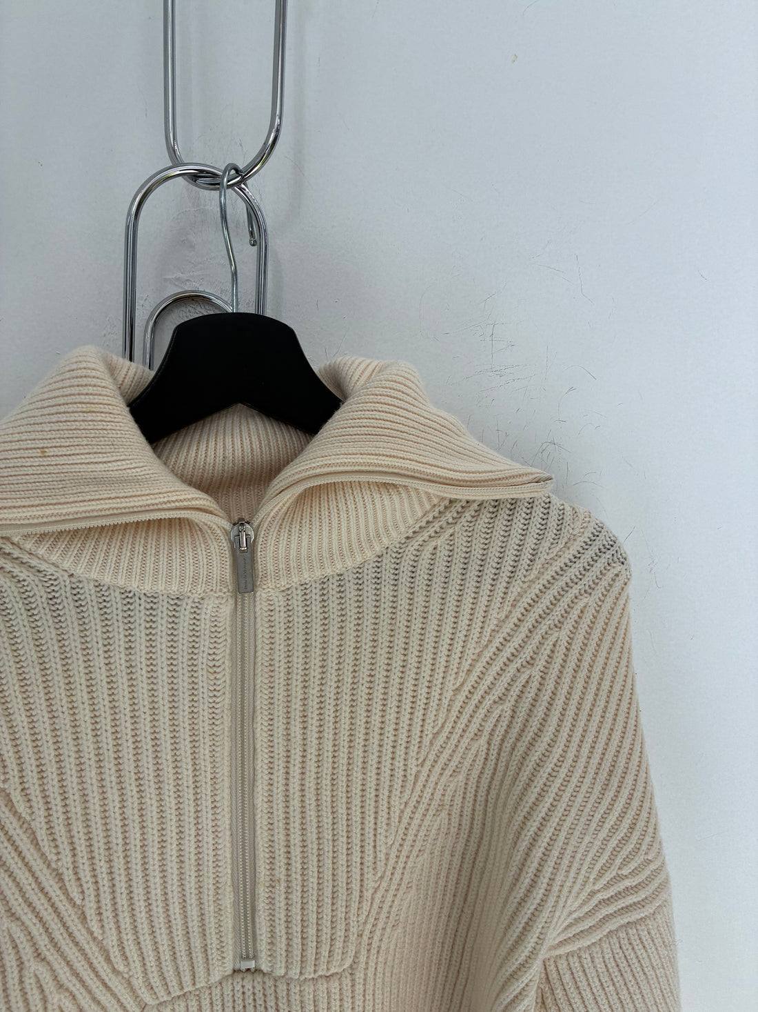 DROLE DE MONSIEUR QUARTER ZIP SWEATER