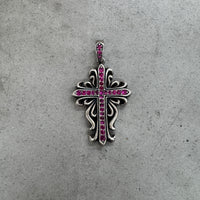 A&G X LION HEART VINE CROSS PENDANT W/PINK SAPPHIRE STONES