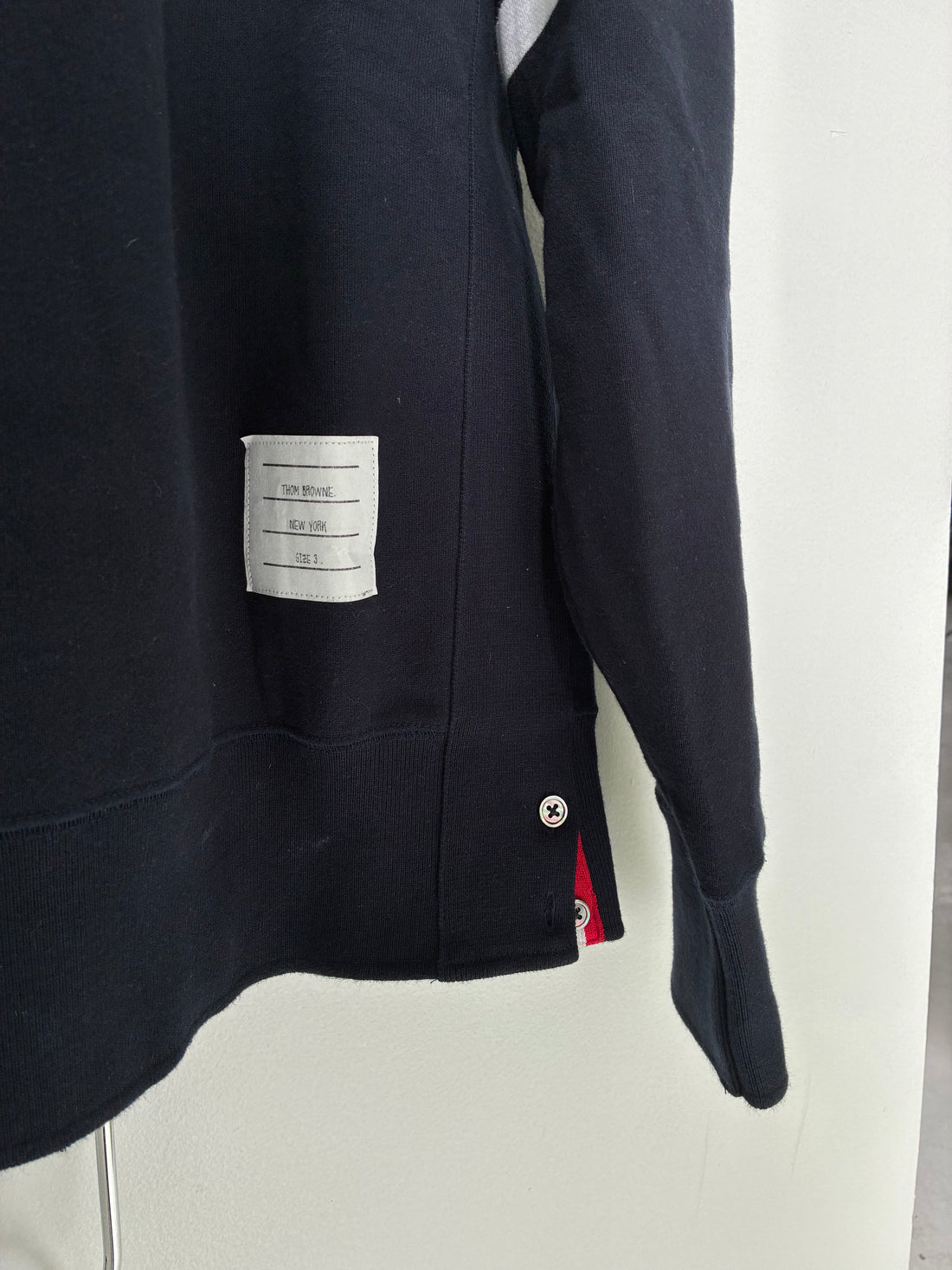 THOM BROWNE NAVY CREWNECK SWEATER
