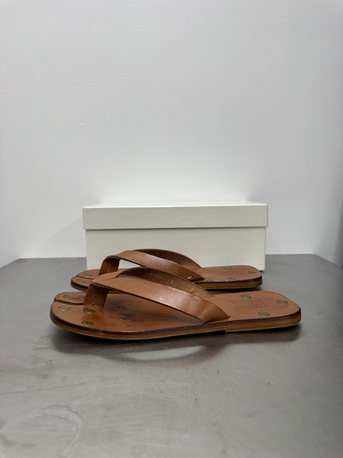MARGIELA LEATHER TABI SANDAL