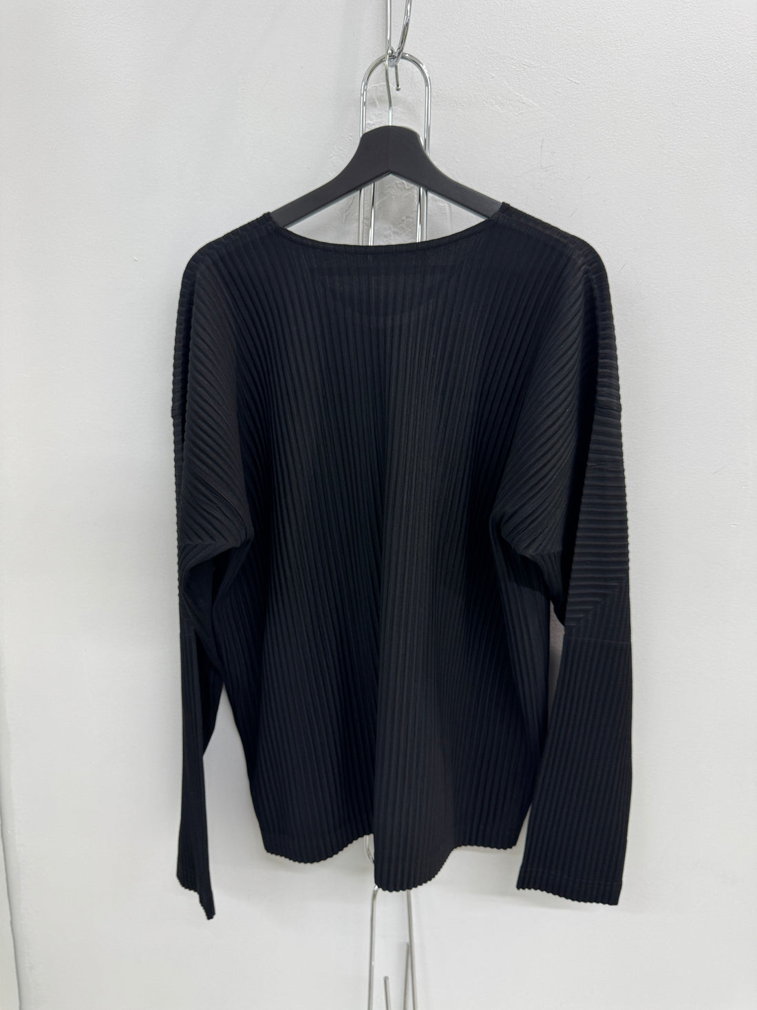 ISSEY MIYAKE PLEATED LONG SLEEVE SHIRT