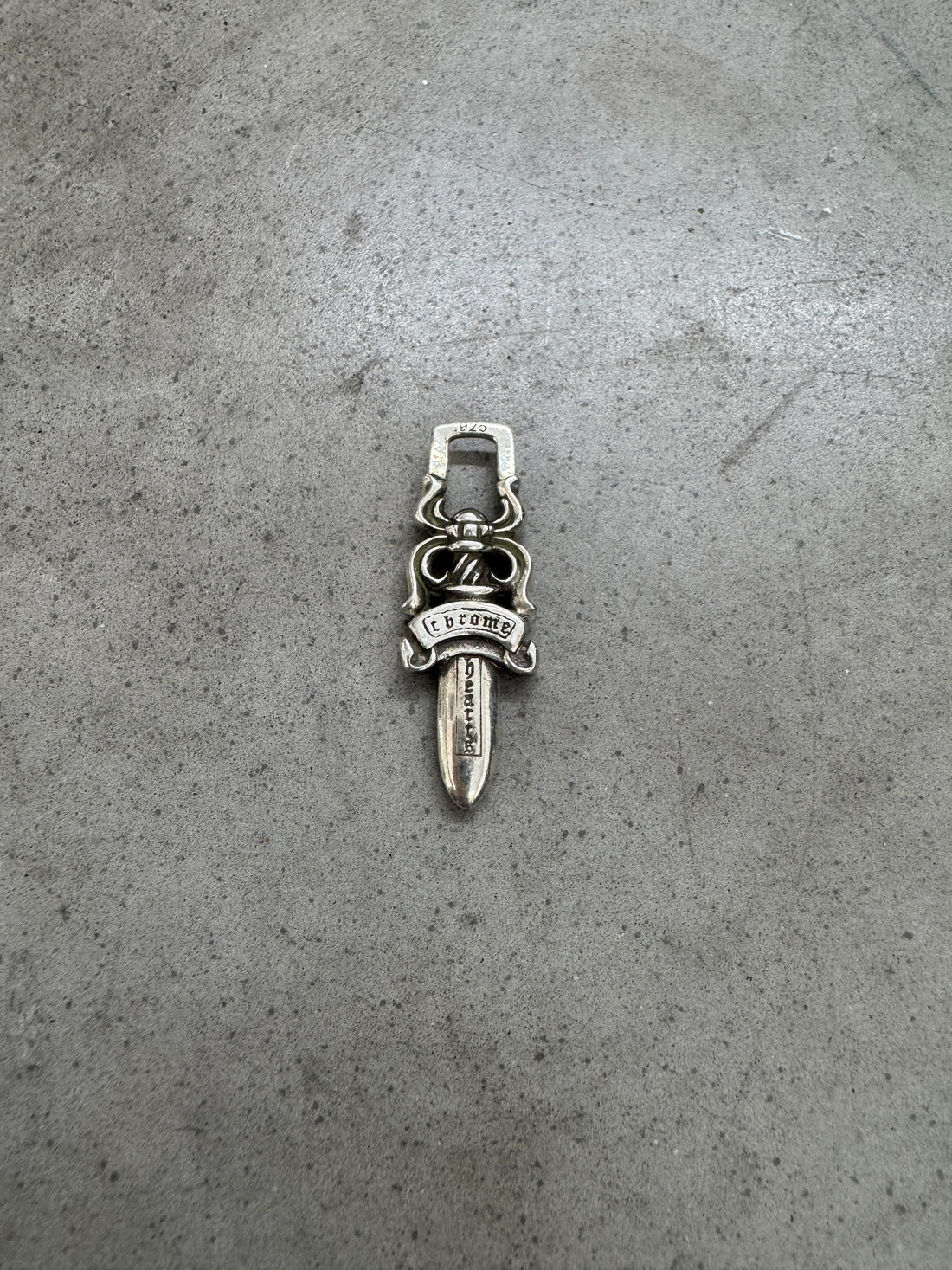 CHROME HEARTS ZIPPER DAGGER PENDANT