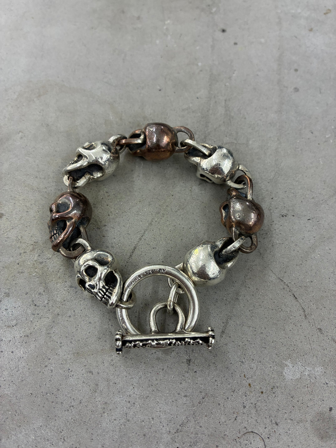 A&G ROCK VINTAGE 90S SKULL BRACELET