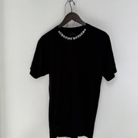 CHROME HEARTS NECK LOGO POCKET TEE