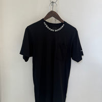 CHROME HEARTS NECK LOGO POCKET TEE