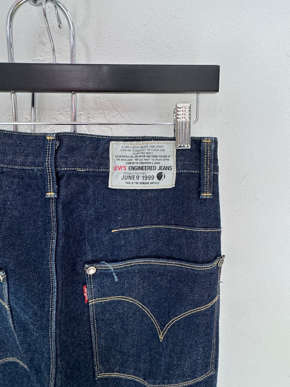 90 LEVIS ENGINEERED Indigo Double Pocket Jeans 29