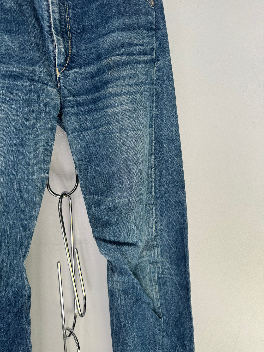 LEVI’S ENGINEERED DOUBLE POCKET JEANS SIZE 28