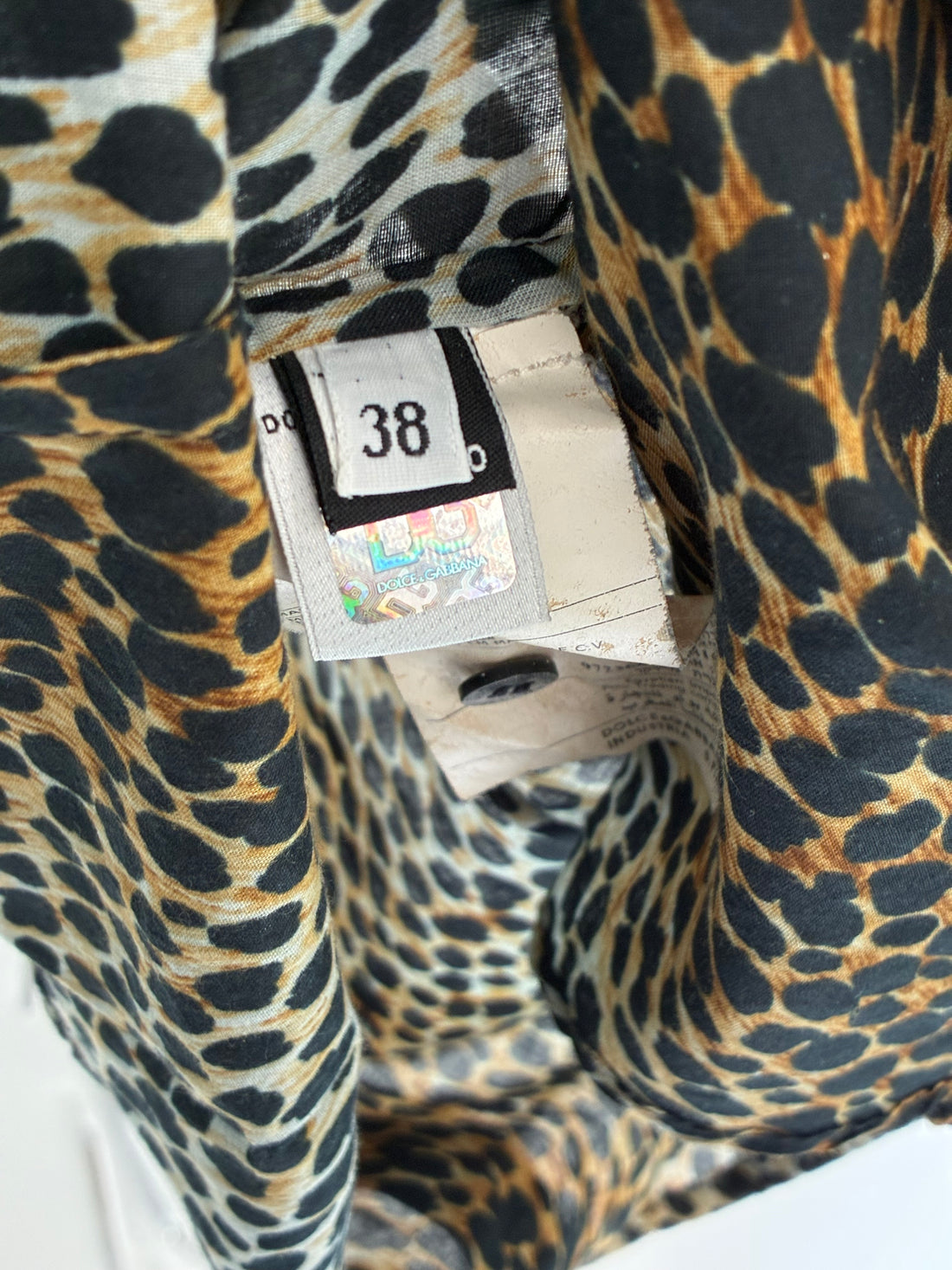 VINTAGE DOLCE & GABBANA PUFF SLEEVE LEOPARD PRINT BLOUSE