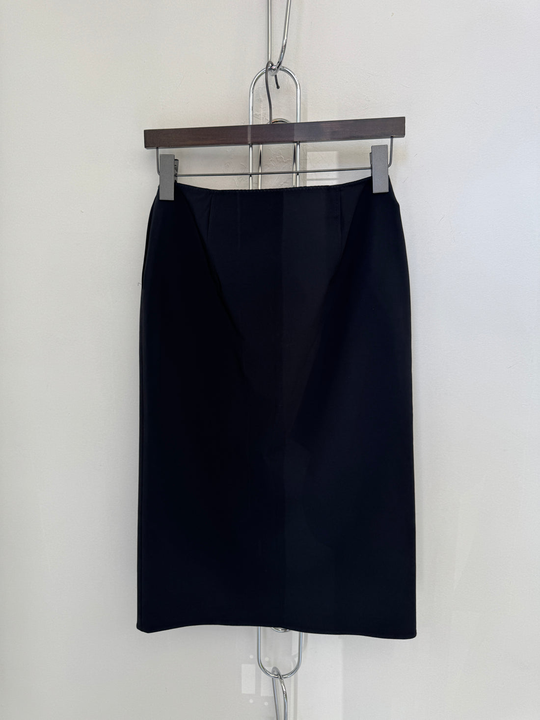 VINTAGE PRADA NAVY POLY/NYLON PENCIL SKIRT