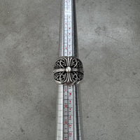 CHROME HEARTS OVAL CROSS RING