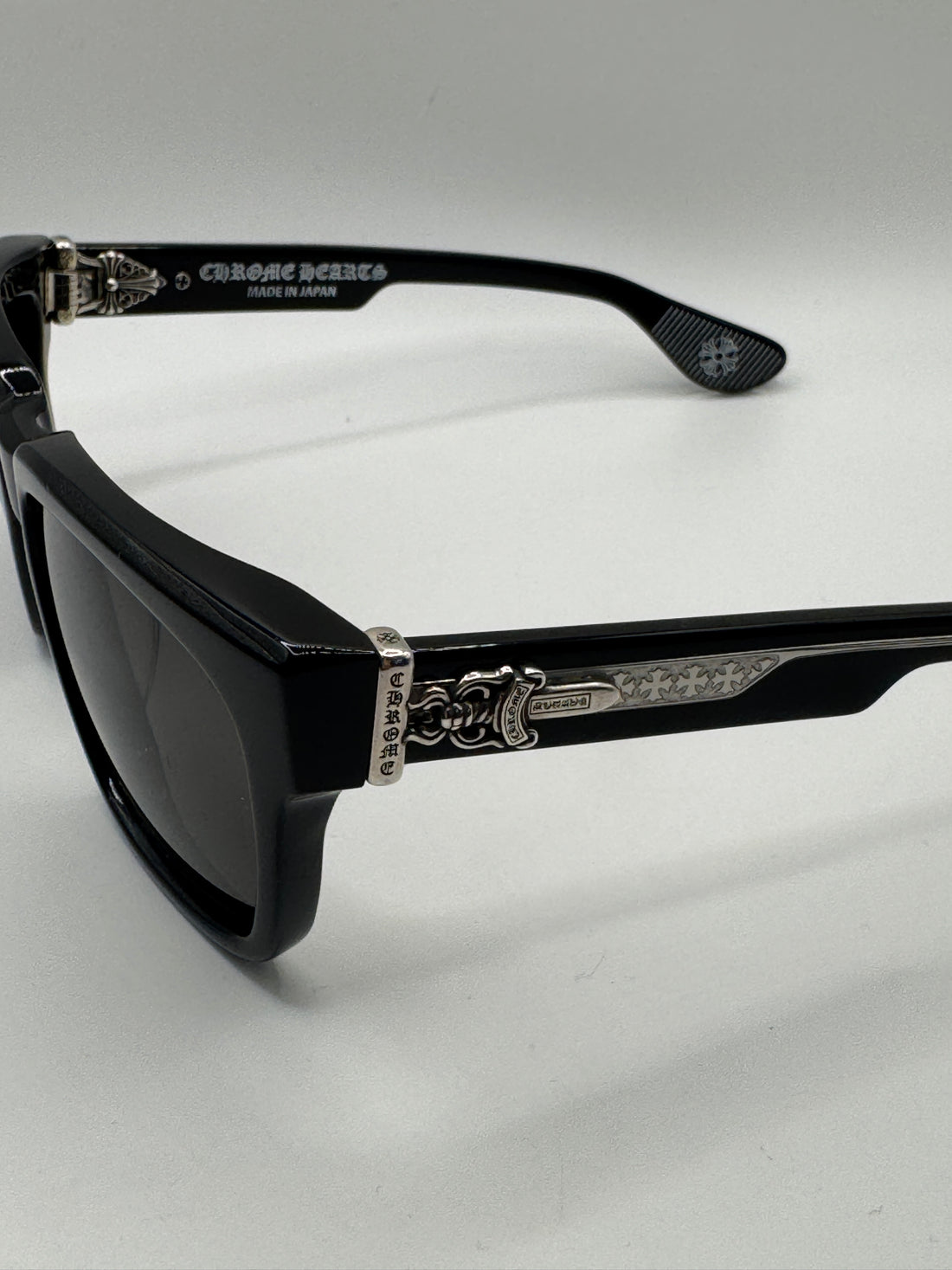 CHROME HEARTS BOX OFFICER GLASSES
