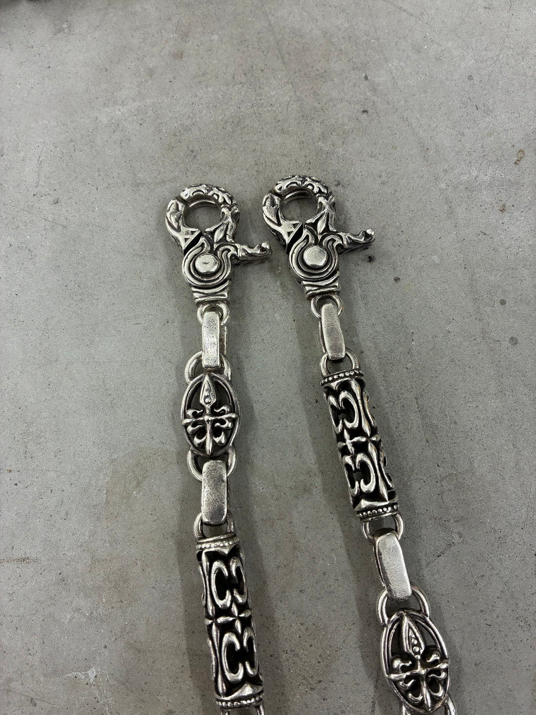 A&G ROCK VINTAGE BIG CELTIC & DAGGER WALLET CHAIN