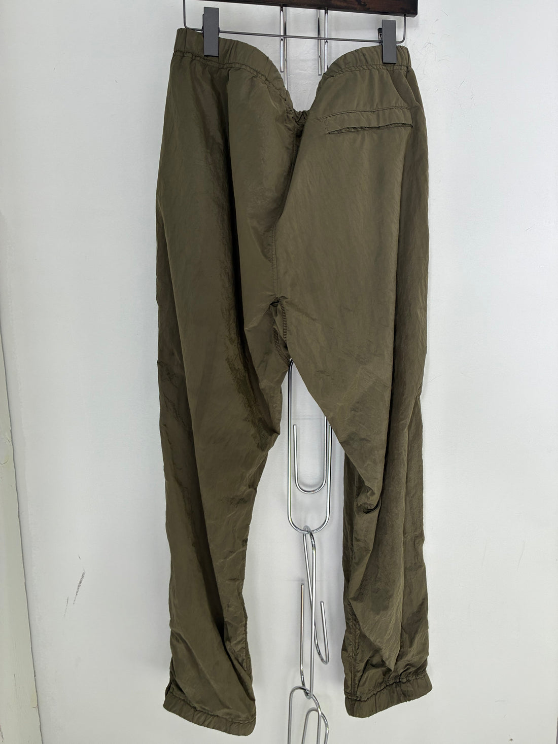 STONE ISLAND OLIVE PANTS