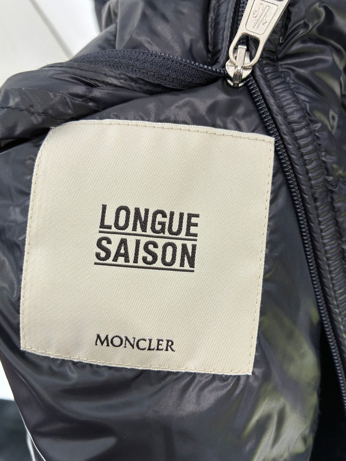 MONCLER NAVY PACKABLE PUFFER JACKET