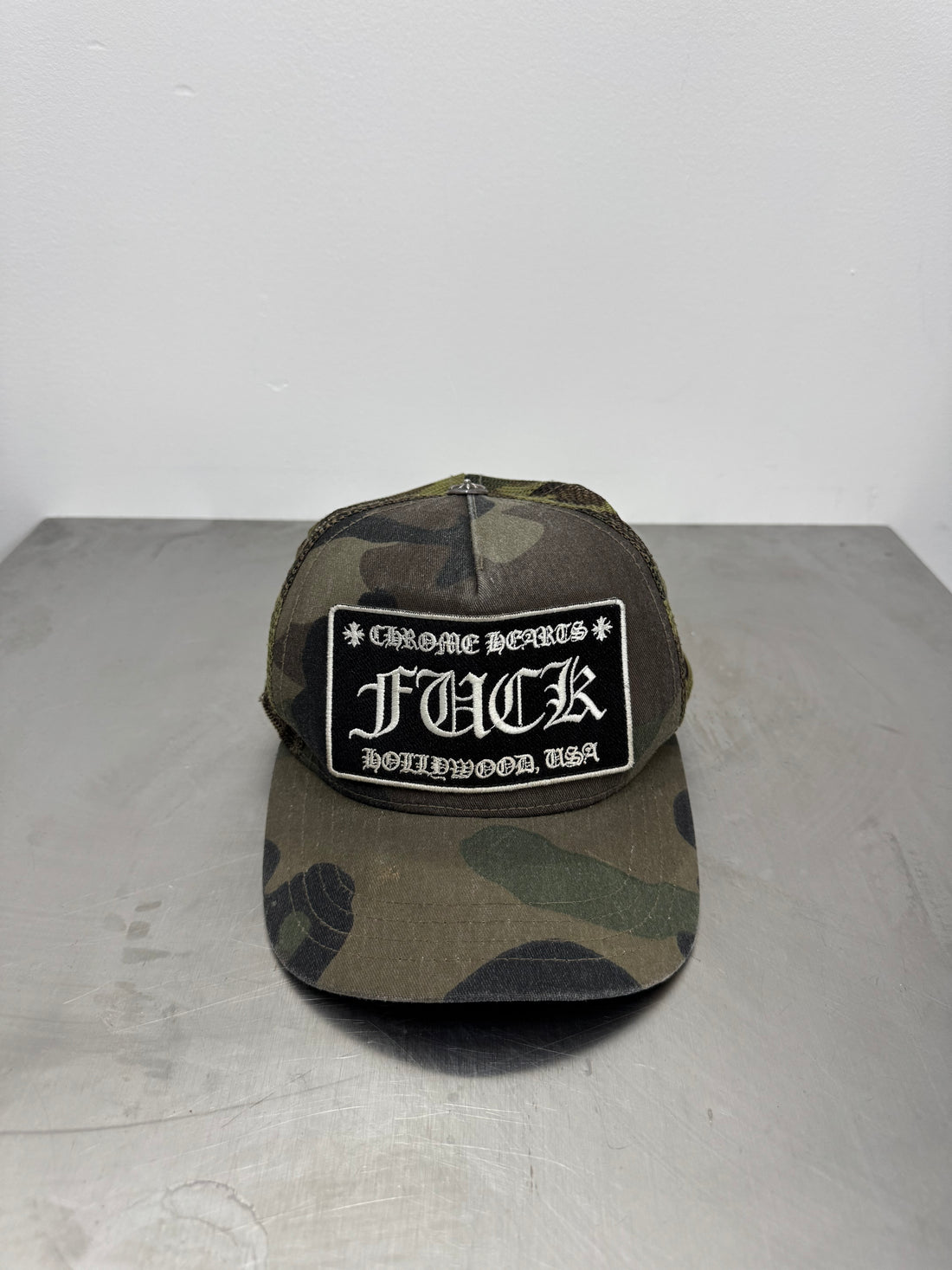 CHROME HEARTS VINTAGE CAMO TRUCKER