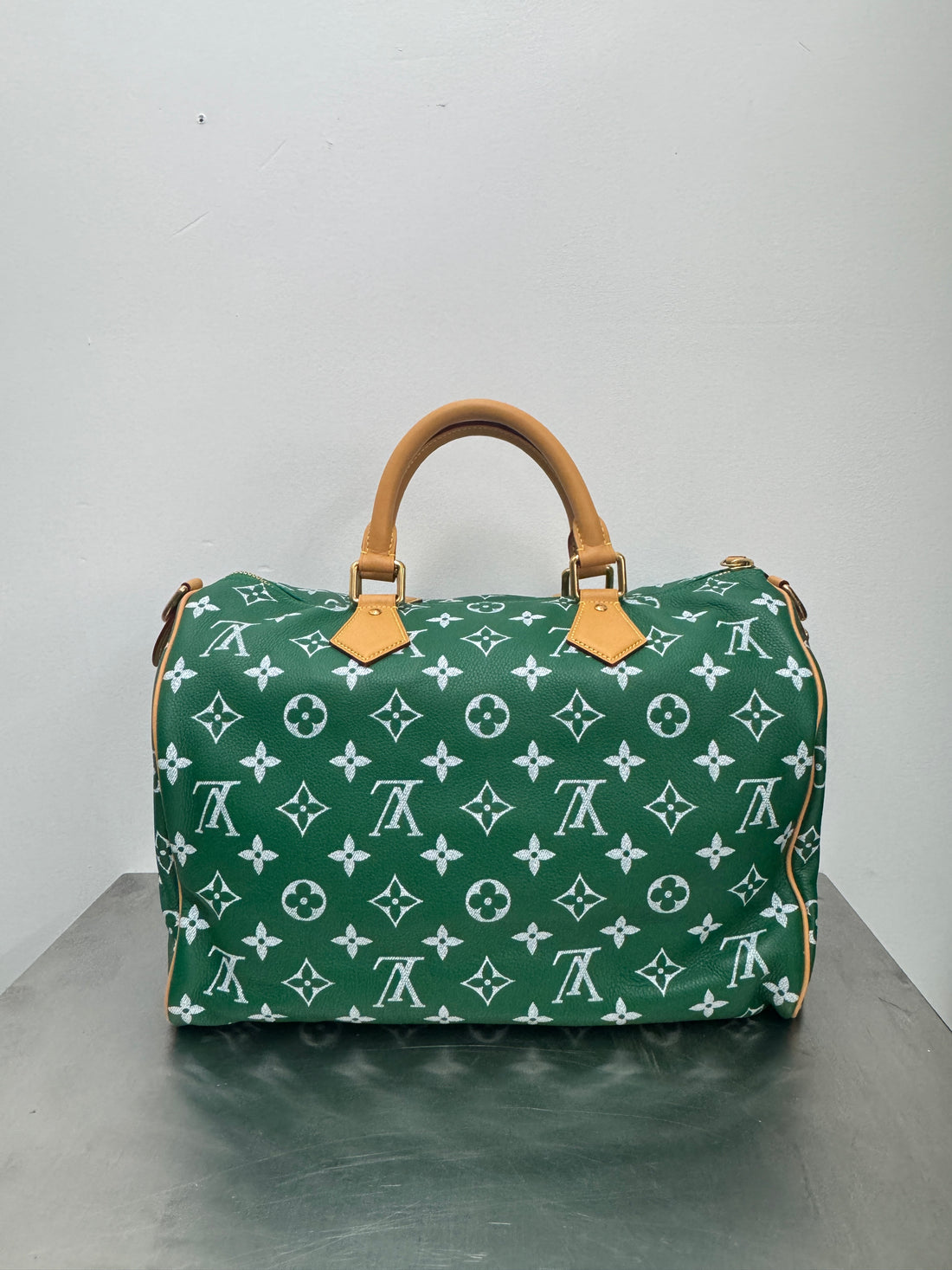 LOUIS VUITTON SPEEDY P9 BANDOULIERE 40