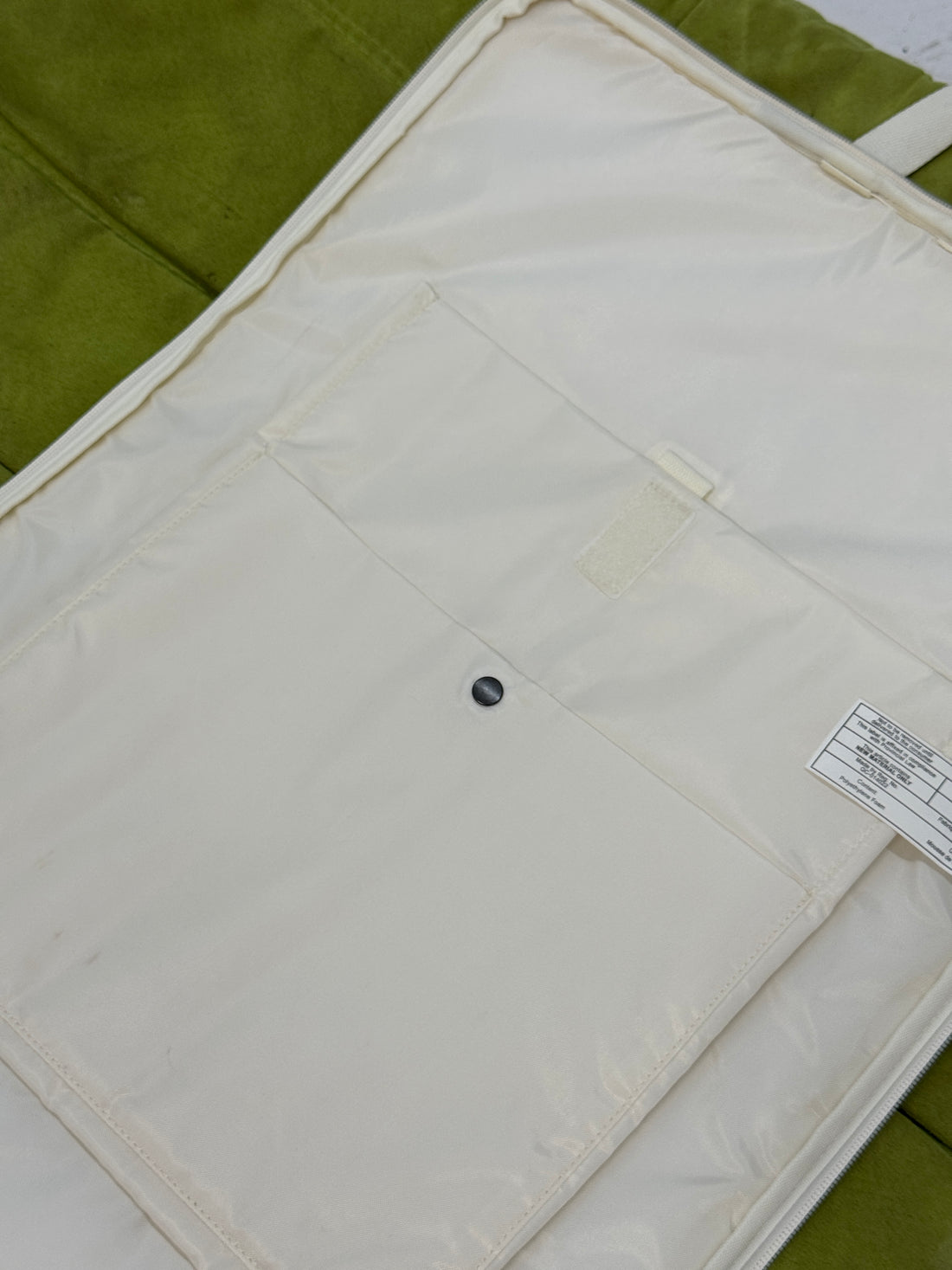 MARGIELA MM6 X EASTPAK POSTER DRIPPING BAG