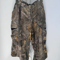 SIDE SERVICE CAMO LONG SHORTS