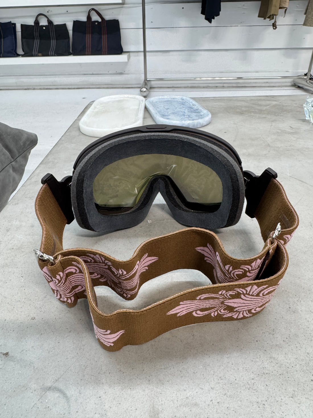 CHROME HEARTS SNOW GOGGLES