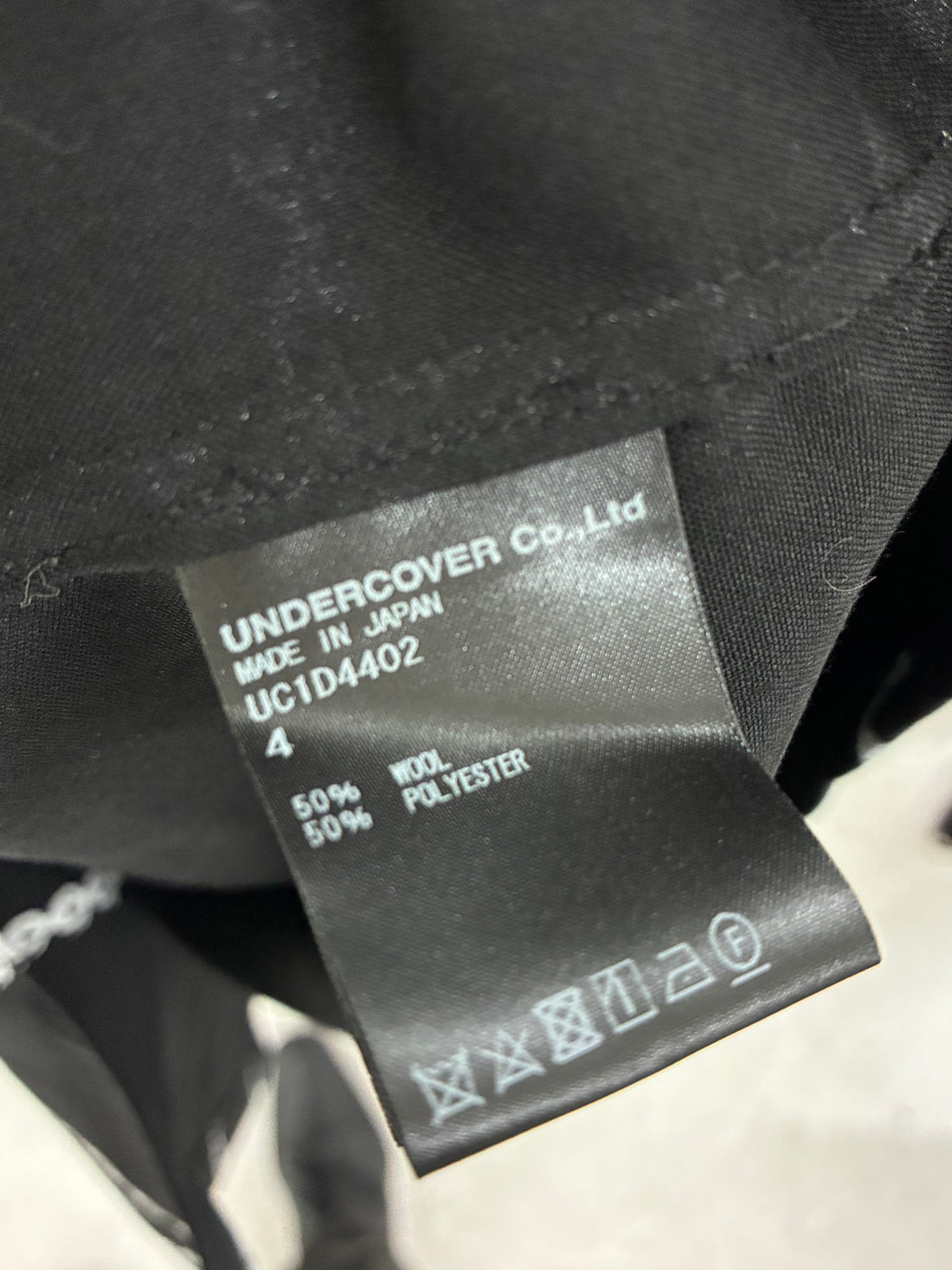 UNDERCOVER CHAIN JACKET