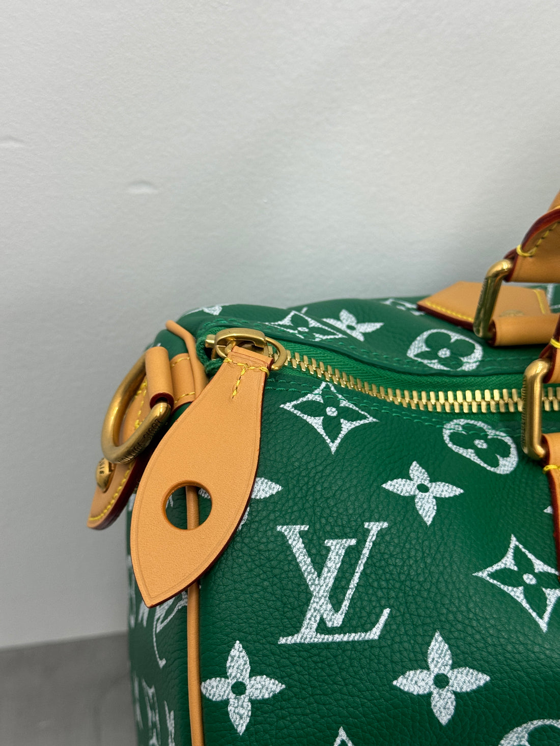 LOUIS VUITTON SPEEDY P9 BANDOULIERE 40