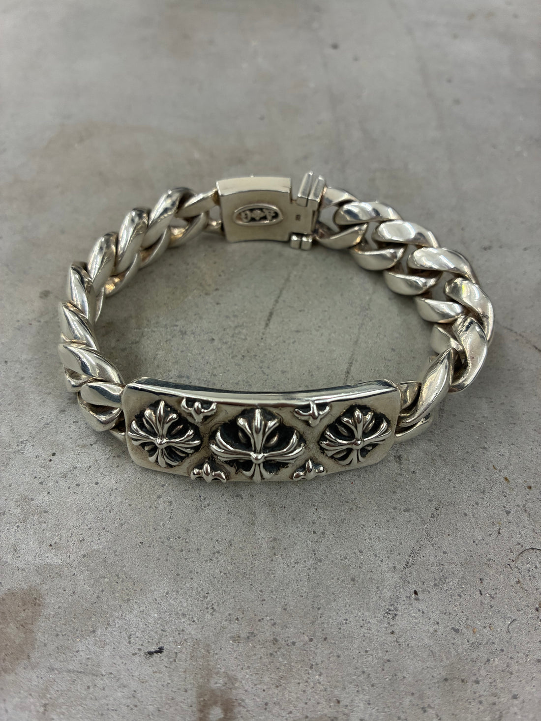 A&G ROCK VINTAGE 90S TRIPLE CROSS ID BRACELET